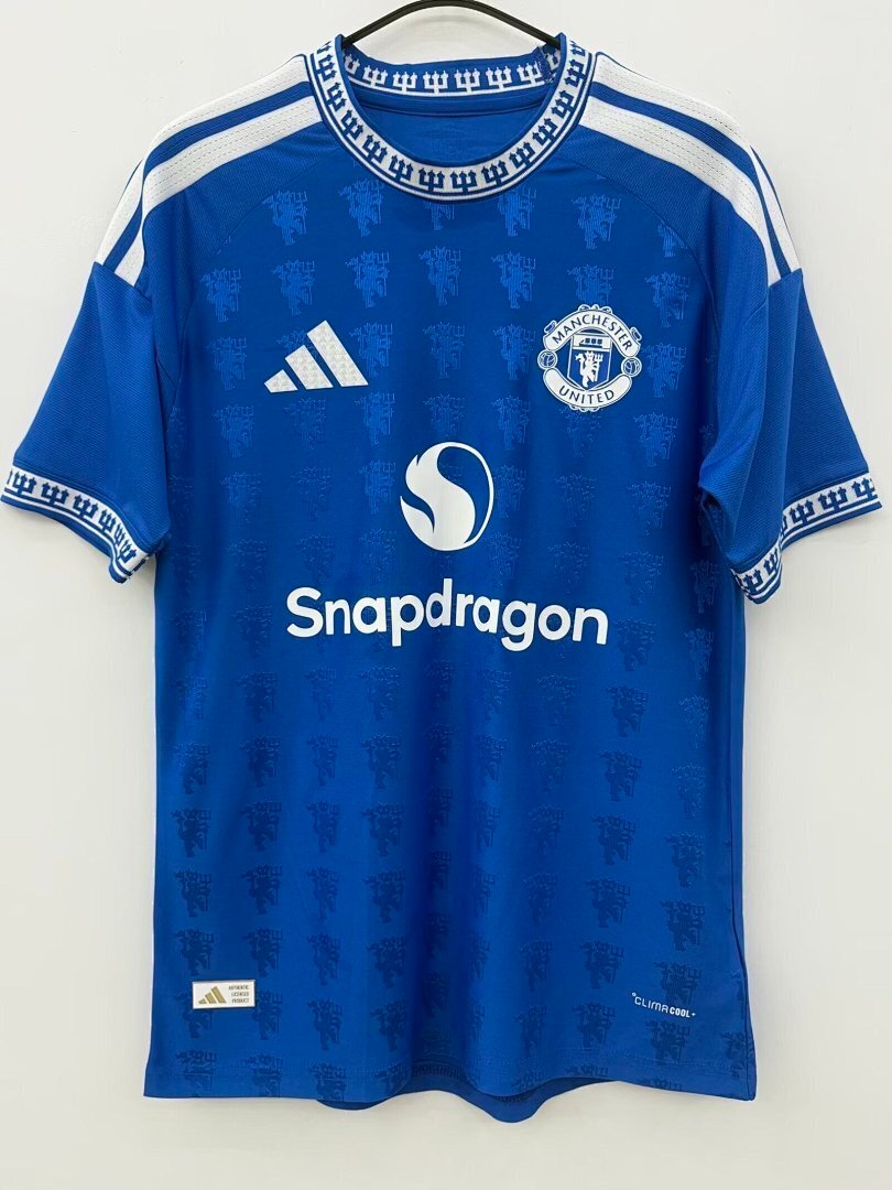 Manchester United 26/27 Hell's Cold Kit
